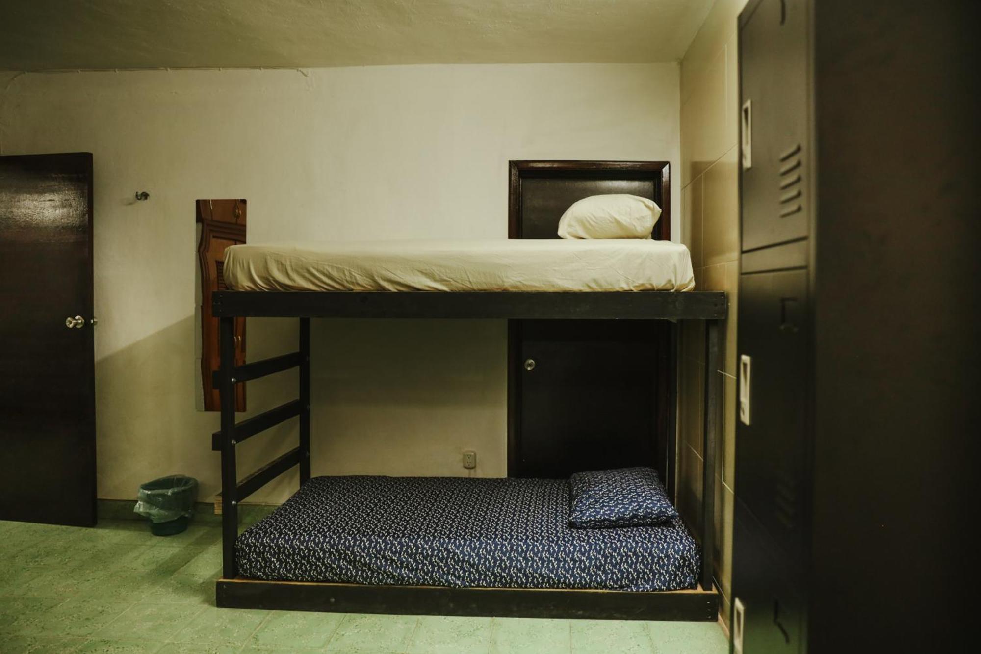 Hostal Casa Cucu - Wifi, Hot Water, Ac, Free Water Refill - Stay 3 Nights Or More And Get 1 Day Free Bikes & 1 Free Laundry Wash Valladolid  Luaran gambar