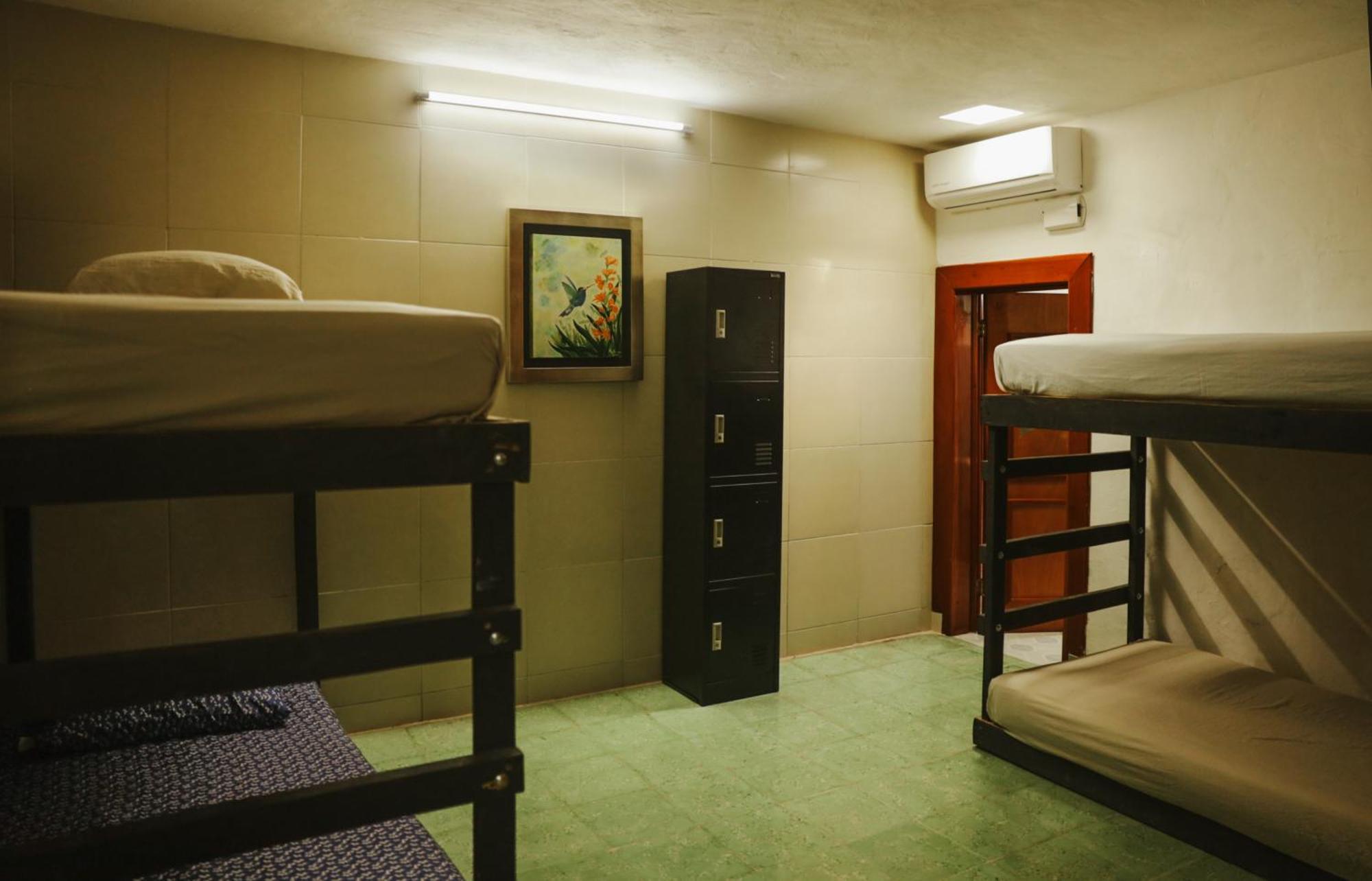 Hostal Casa Cucu - Wifi, Hot Water, Ac, Free Water Refill - Stay 3 Nights Or More And Get 1 Day Free Bikes & 1 Free Laundry Wash Valladolid  Luaran gambar